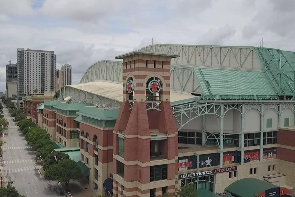 U3 Penthouse Houstonw Car Astros W Skyline-View公寓 外观 照片